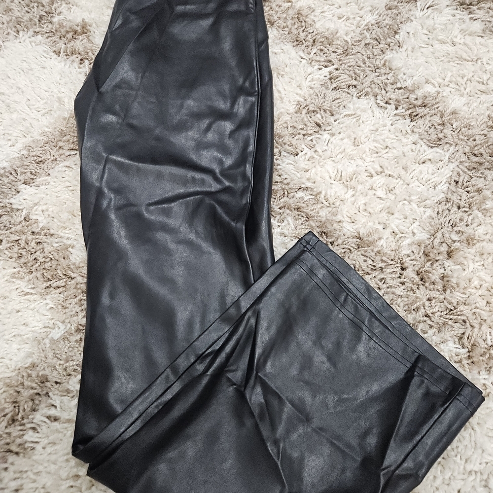 Wilfred Daria Flare Pants - Noir - Picture 2 of 4